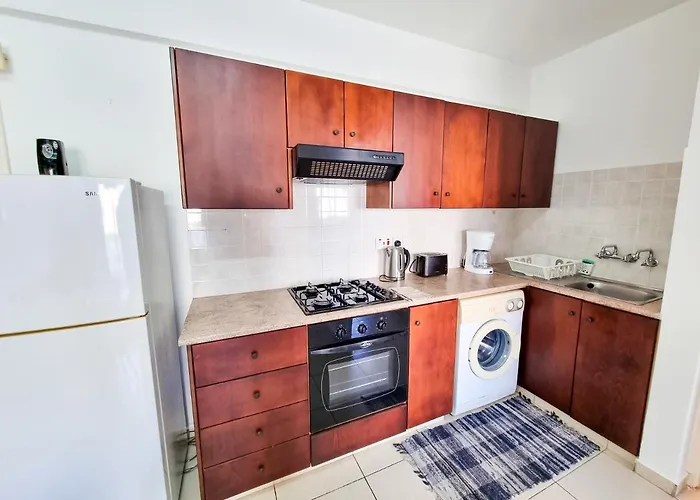 Seaside Heaven With Pool Apartament Larnaca